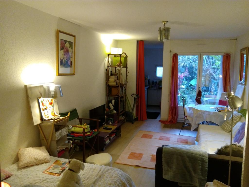 Joli Studio Avec Jardinet Avignon Eksteriør billede