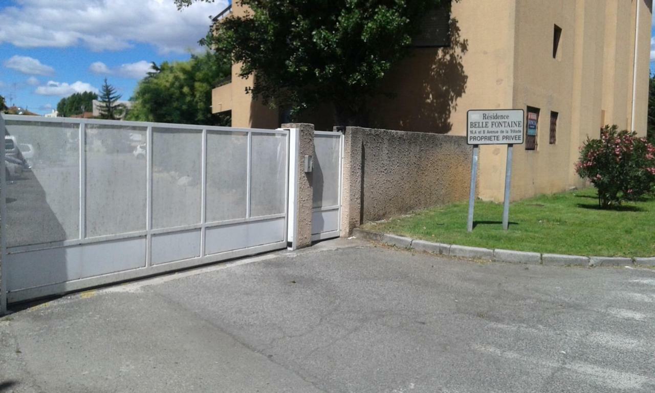 Joli Studio Avec Jardinet Avignon Eksteriør billede